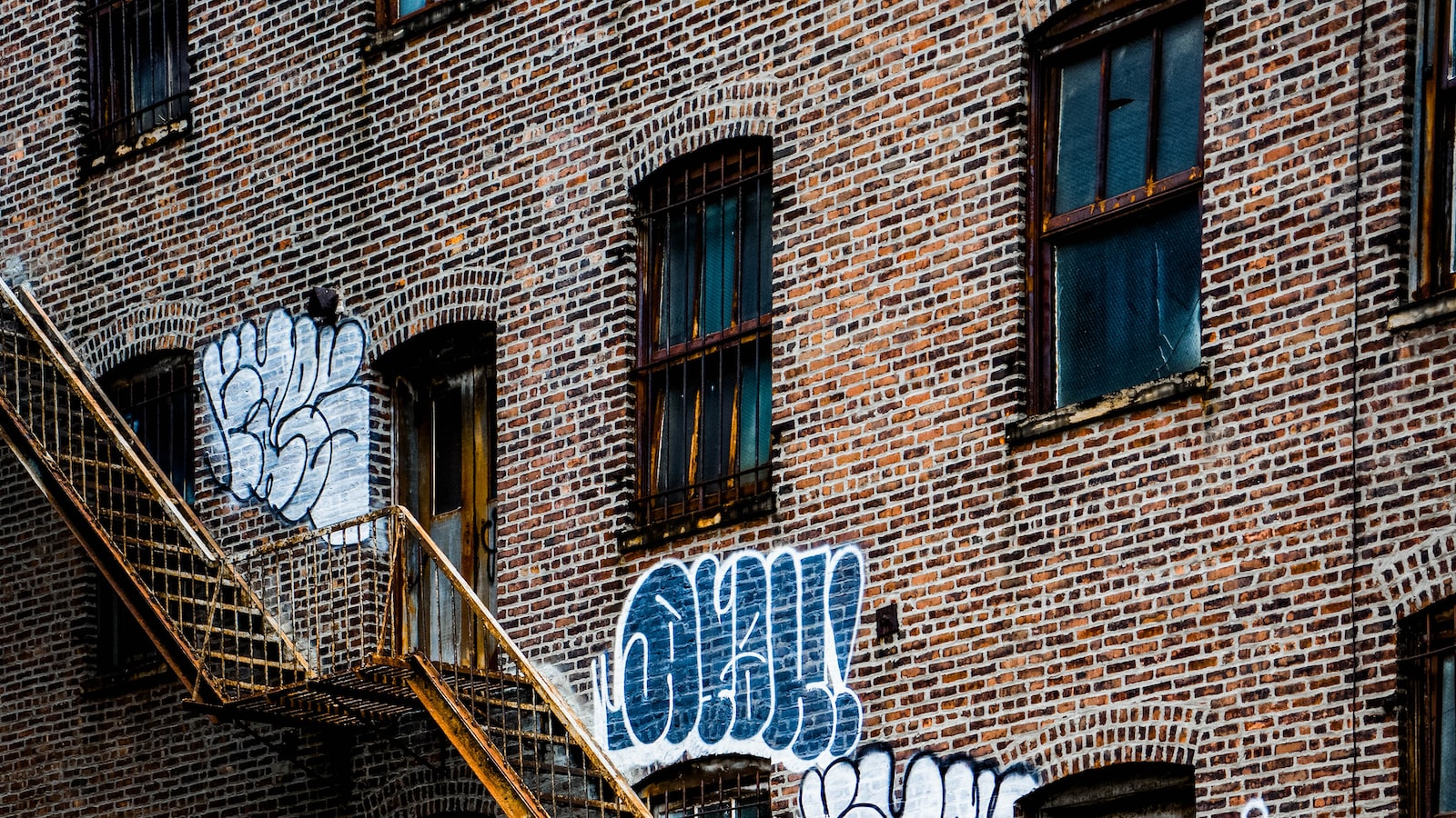 「處理信用卡欠款 採取正確做法」